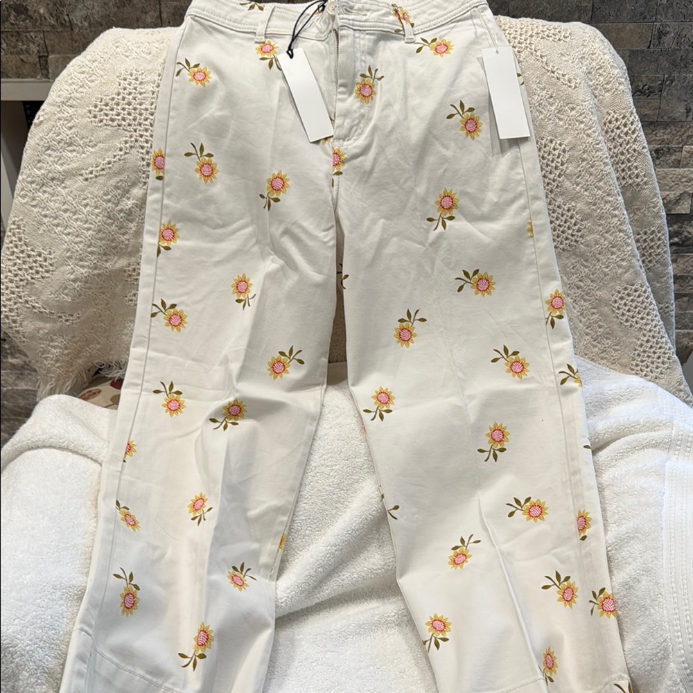 Bagatelle White Cropped Wide Leg Pants
